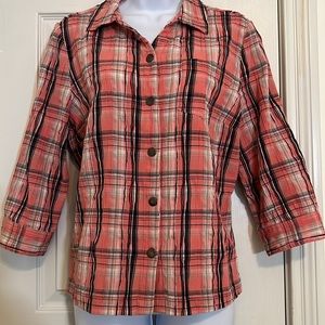 Western-style 3/4 Sleeve Snap Front Collar Shirt, Feminine Print with Pocket.